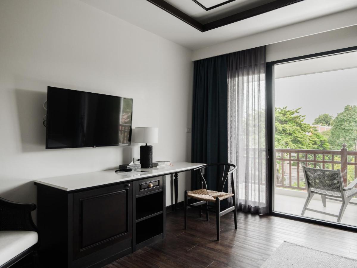 Burirattana Hotel-An Adults Only Hotel Chiang Mai Luaran gambar
