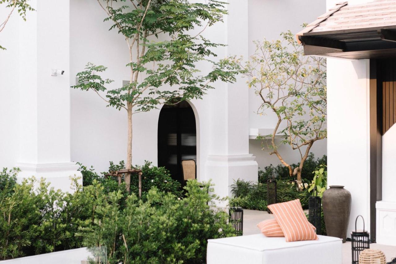 Burirattana Hotel-An Adults Only Hotel Chiang Mai Luaran gambar