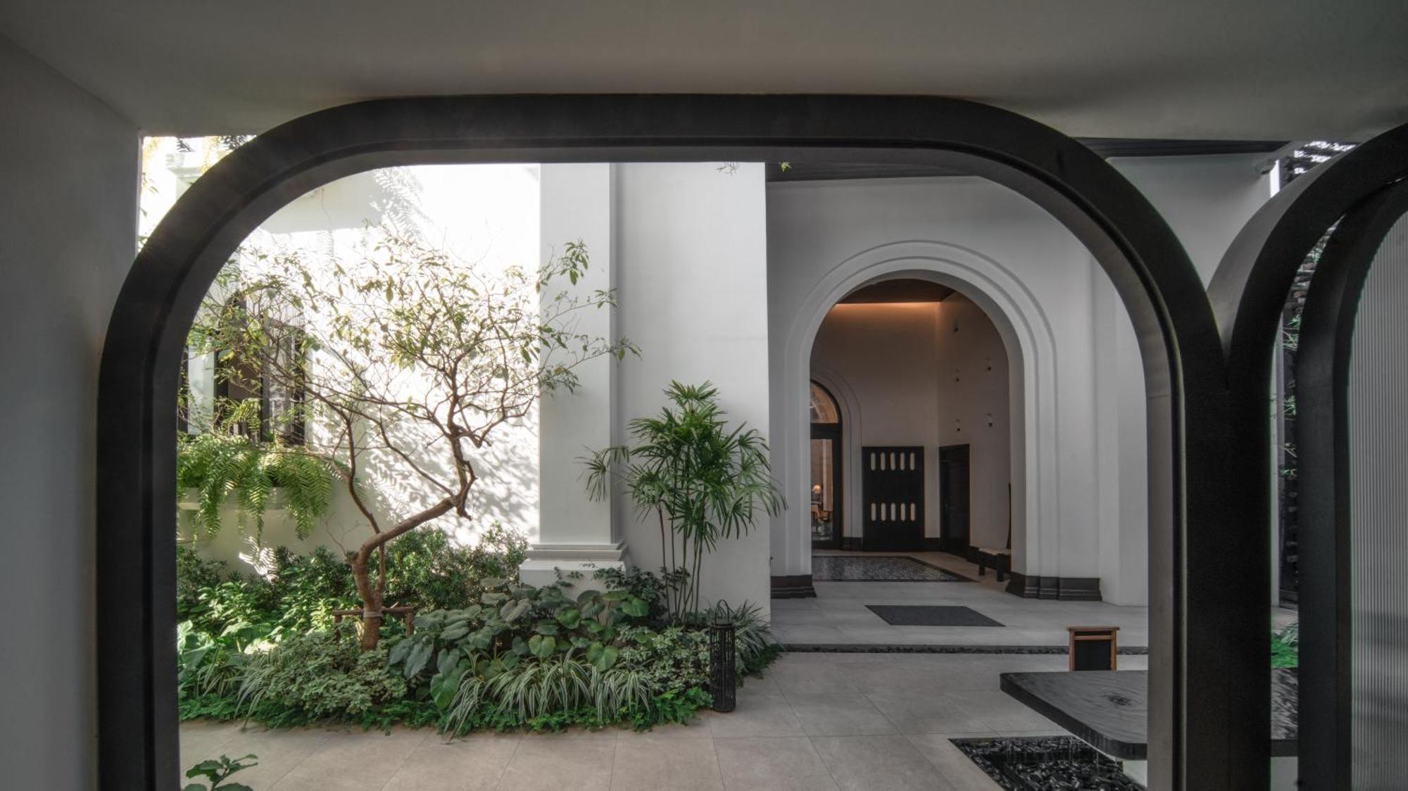 Burirattana Hotel-An Adults Only Hotel Chiang Mai Luaran gambar